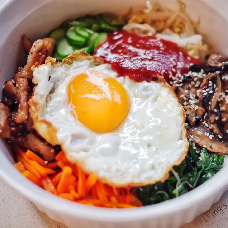 Crafting Your Perfect Bibimbap: A Guide to Customizing Your Rice Bowl Delight