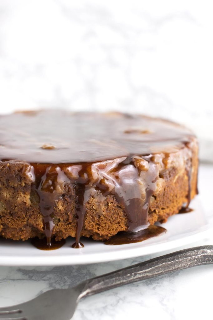Indulge in Fall: Decadent Caramel Apple Upside-Down Cake Recipe