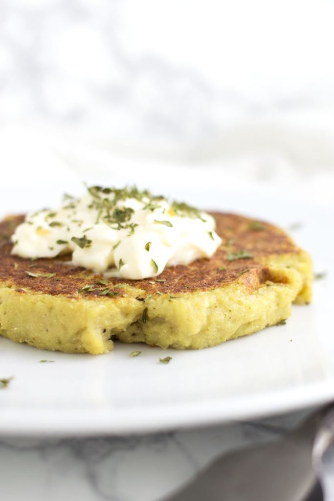 Delicious Cauliflower Fritters: Guilt-Free Crispy Bliss Awaits!