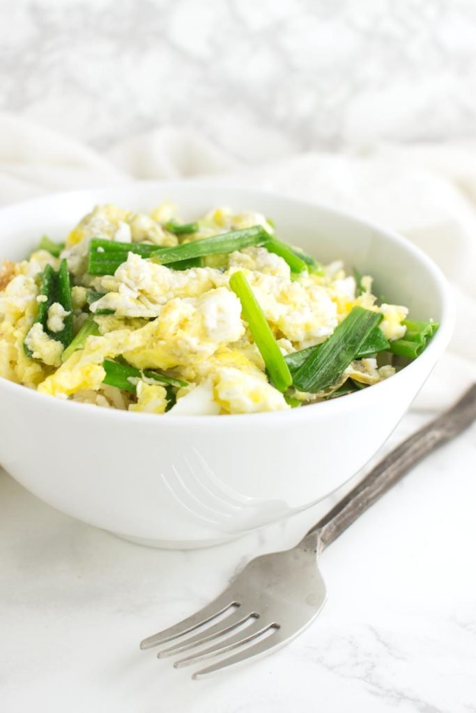 Wholesome Scrambled Eggs with Cauliflower Rice: A Delicious Twist!