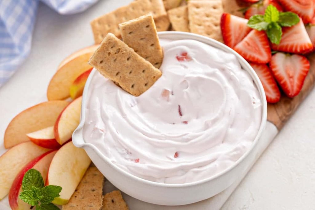 Delicious Yogurt Fruit Dip: 5 Easy Recipes to Elevate Snacks!