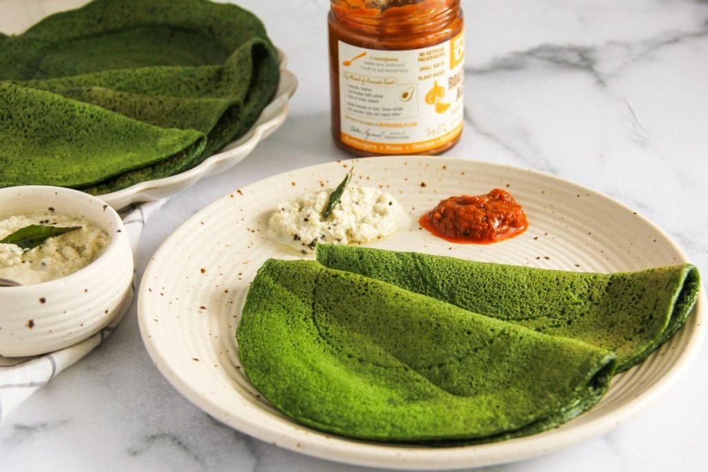 Delicious Spinach Chilla with Oats & Masoor Dal: A Healthy Delight!