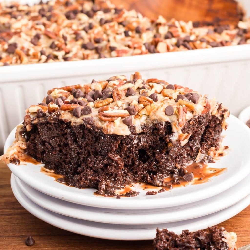 Indulge in Decadence: Irresistible German Chocolate Poke Cake Recipe!